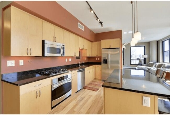 Foto del edificio - 215 10th Ave S