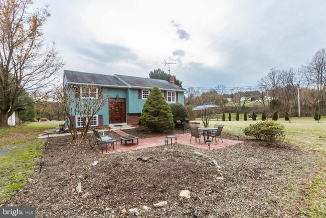 Building Photo - 3256 Sykesville Rd
