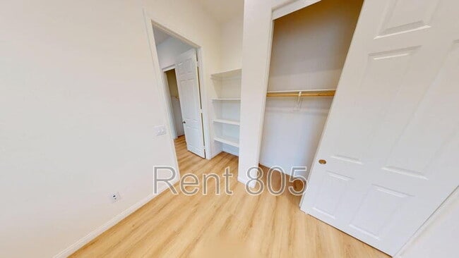 Building Photo - 525 Eureka Dr