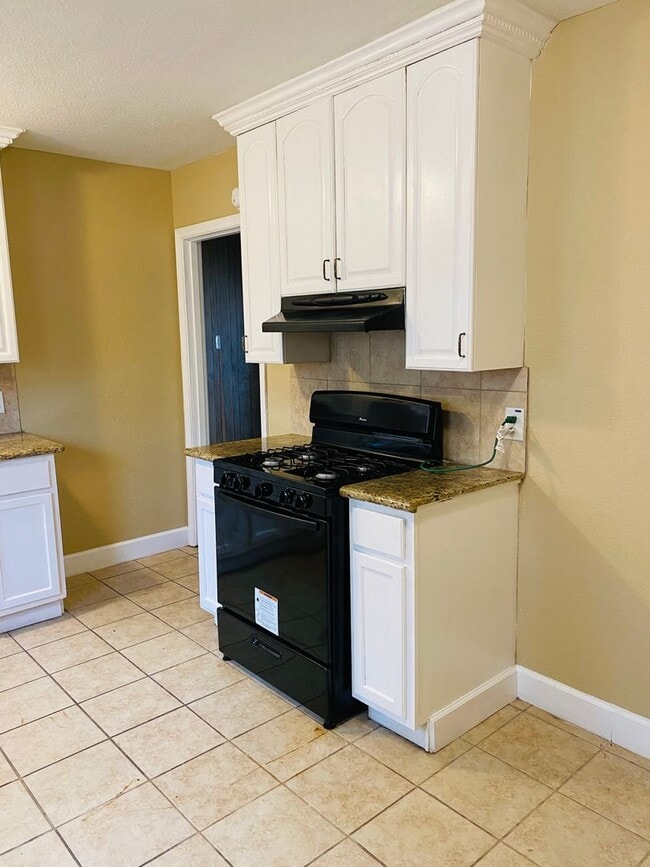 Foto del edificio - 5535 S Kenneth Ave