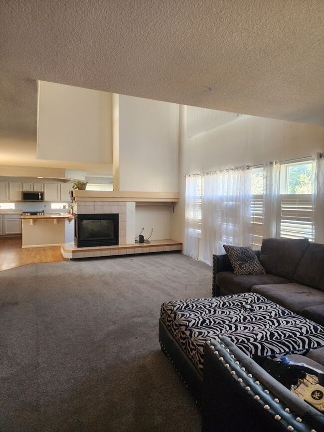 Long Realty & Property Management - Large ... - Long Realty & Property Management - Large ... House