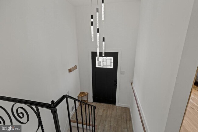 Foto del edificio - 901 Russo Dr