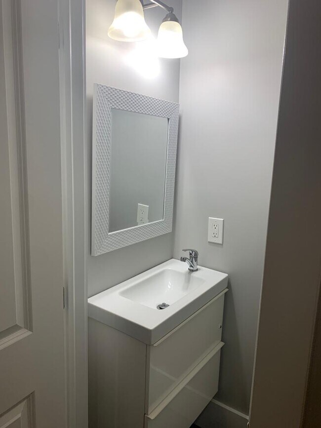Foto del edificio - 712 Q St NW