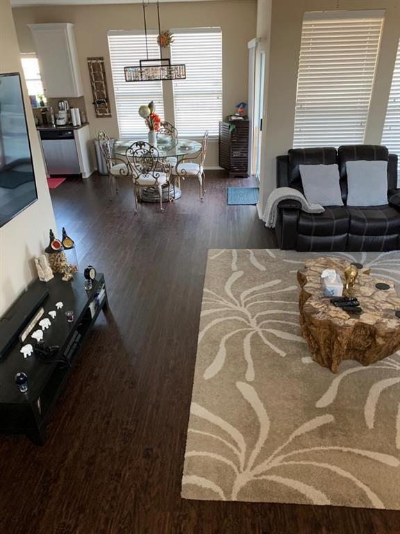 Building Photo - 14221 Willow Tank Dr