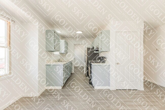Foto del edificio - 1020 E Willard St