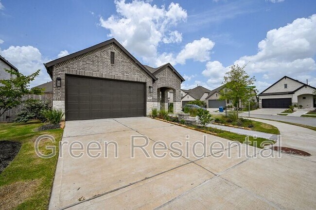 Foto del edificio - 18402 Mesquite Flts Trl