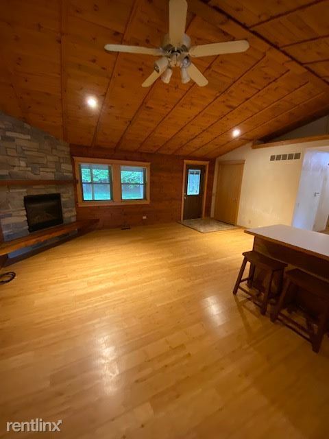 Building Photo - 2 br, 1 bath House - 3600 S Carr Rd