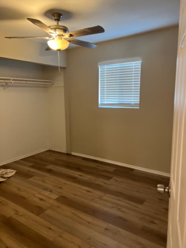 Building Photo - 2400 Ripple Dr