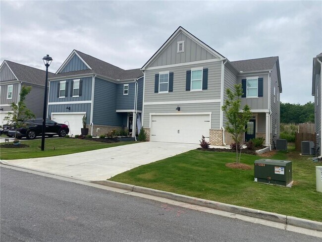Building Photo - 6055 Hoot Owl Ln