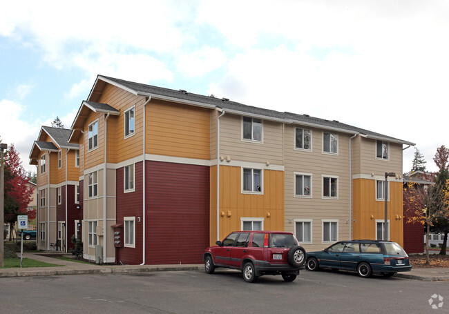 Building Photo - Evergreen Vista Apartments