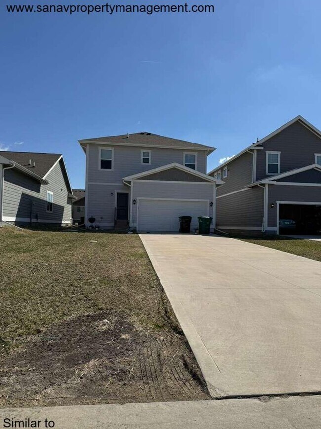 Foto del edificio - "Stylish 4-Bedroom Home in Prairie Trail with Modern Amenities"