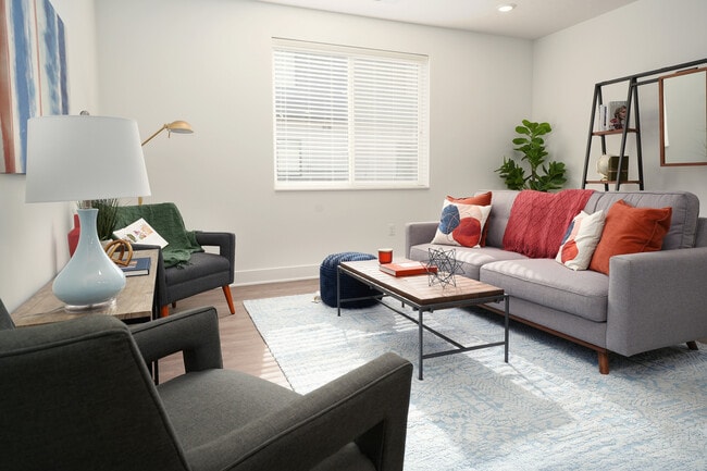 Building Photo - Capriana