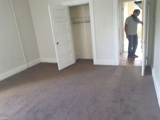 Foto del edificio - 4201 Liberty Heights Ave