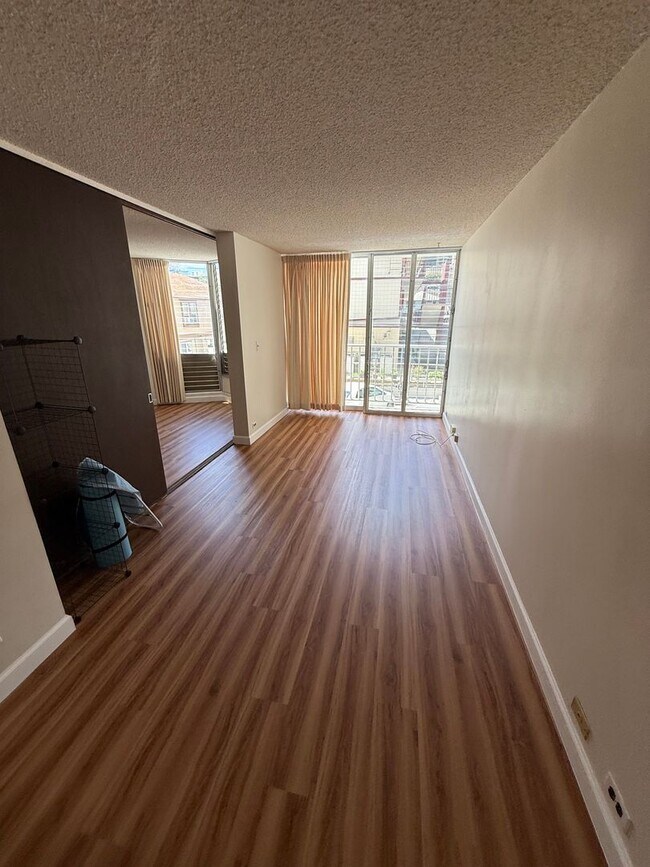 Foto del edificio - 1535 Pensacola St