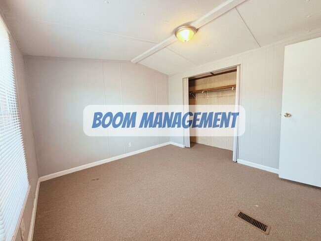 Foto del edificio - 176 Brookston Rd