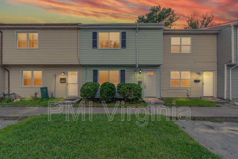 Foto principal - 906 Harbour N Dr