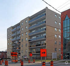 Building Photo - 365 Eglinton Ave E