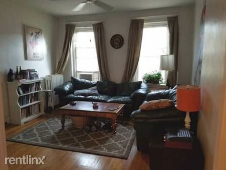 Foto del edificio - 4 Carol Ave