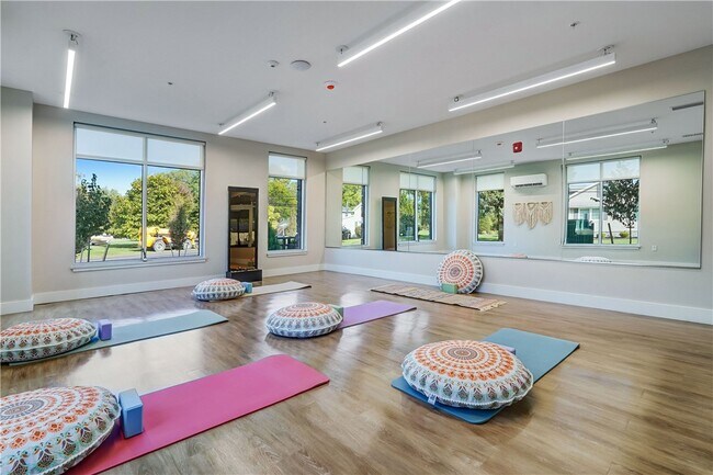 Foto del edificio - 160 School St