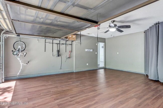 Building Photo - 566 Longmill Ln