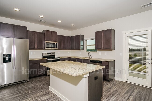 Foto del edificio - 26076 Valley Ridge Rd