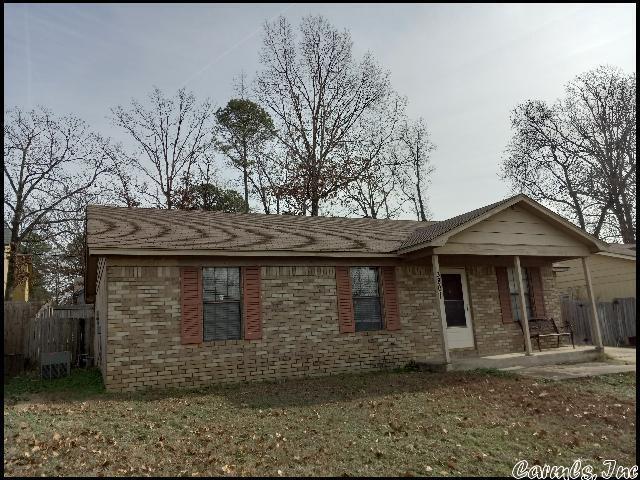 Building Photo - 3801 Stonehedge Dr