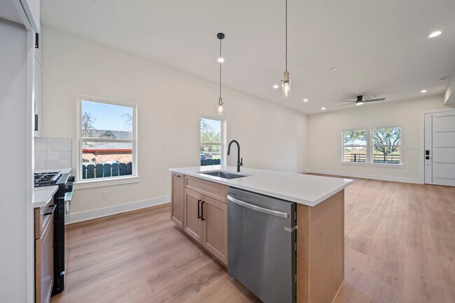Foto del edificio - 234 E 39th St