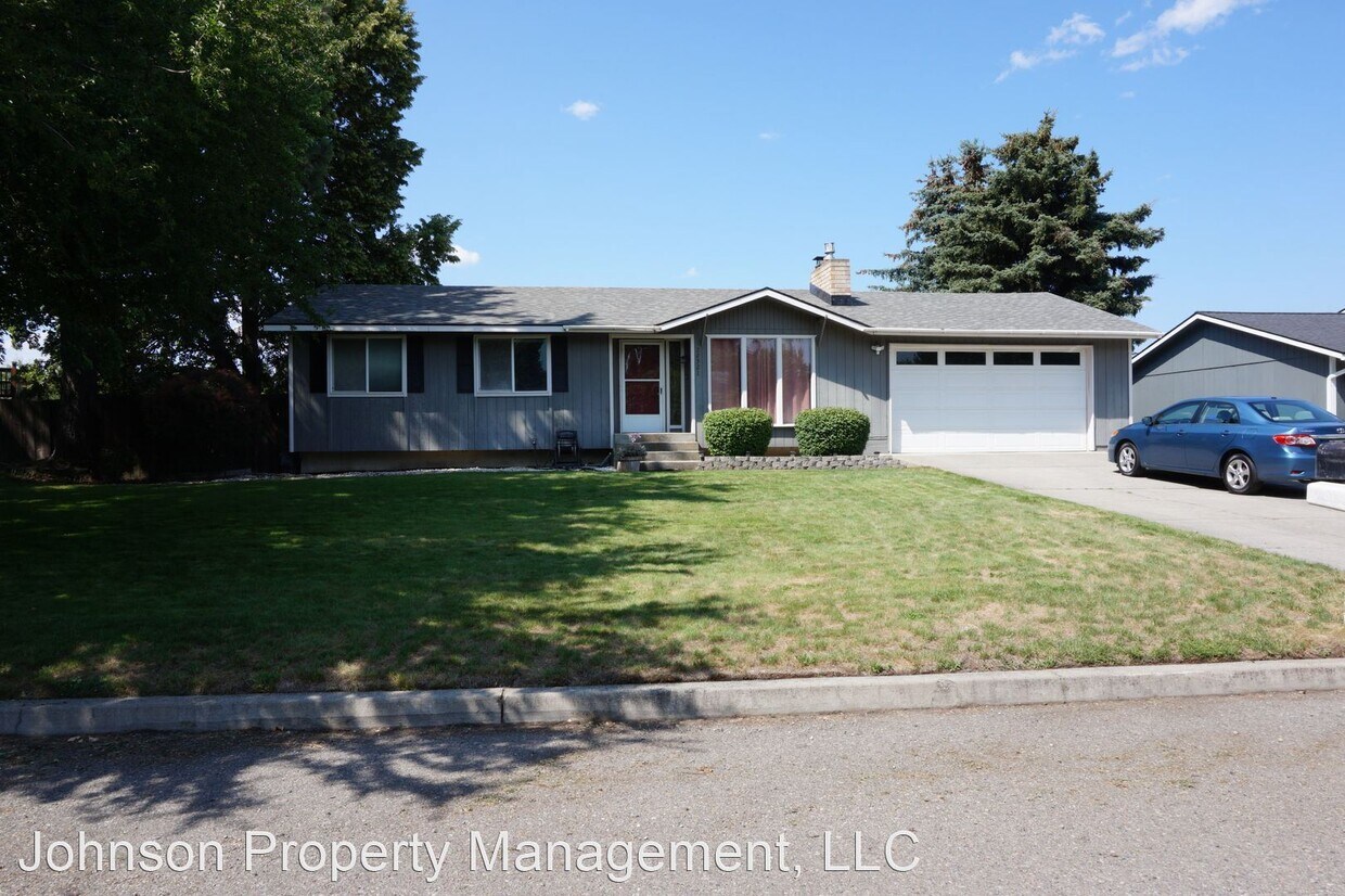 Primary Photo - 5 br, 3 bath House - 22321 E. Olympic Ave.