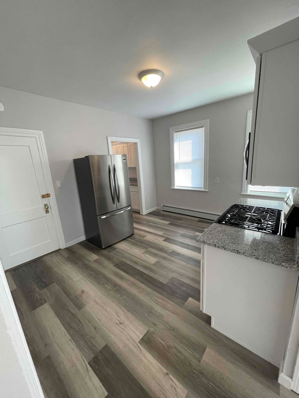 Building Photo - 9 Berlin St