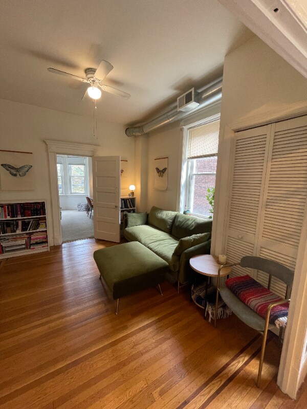 Foto del edificio - 412 Monroe St