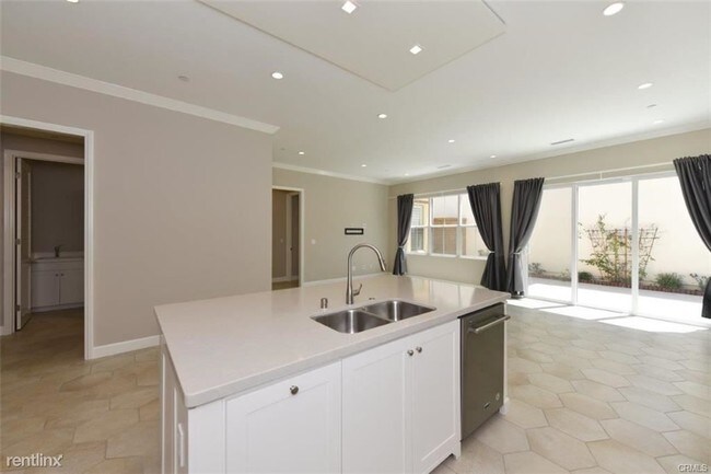 Foto del edificio - 3 br, 3 bath House - 114 Rotunda