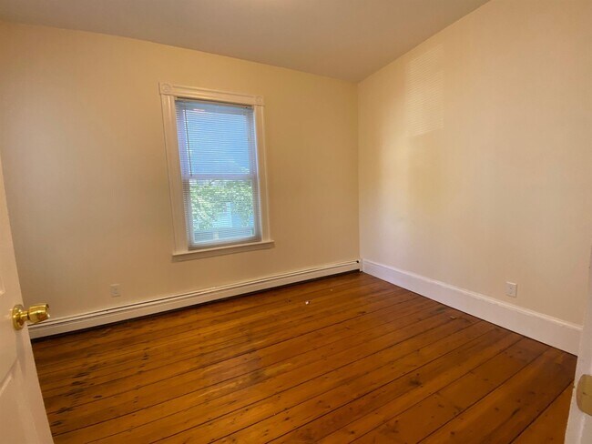 Foto del edificio - 392 Windsor St
