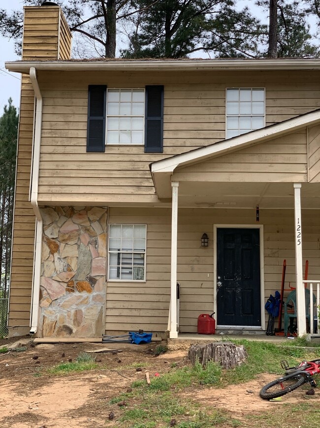 Photo - 1225 Creek Forest Ct NW House