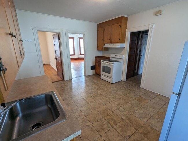 Building Photo - 139 Jubilee St