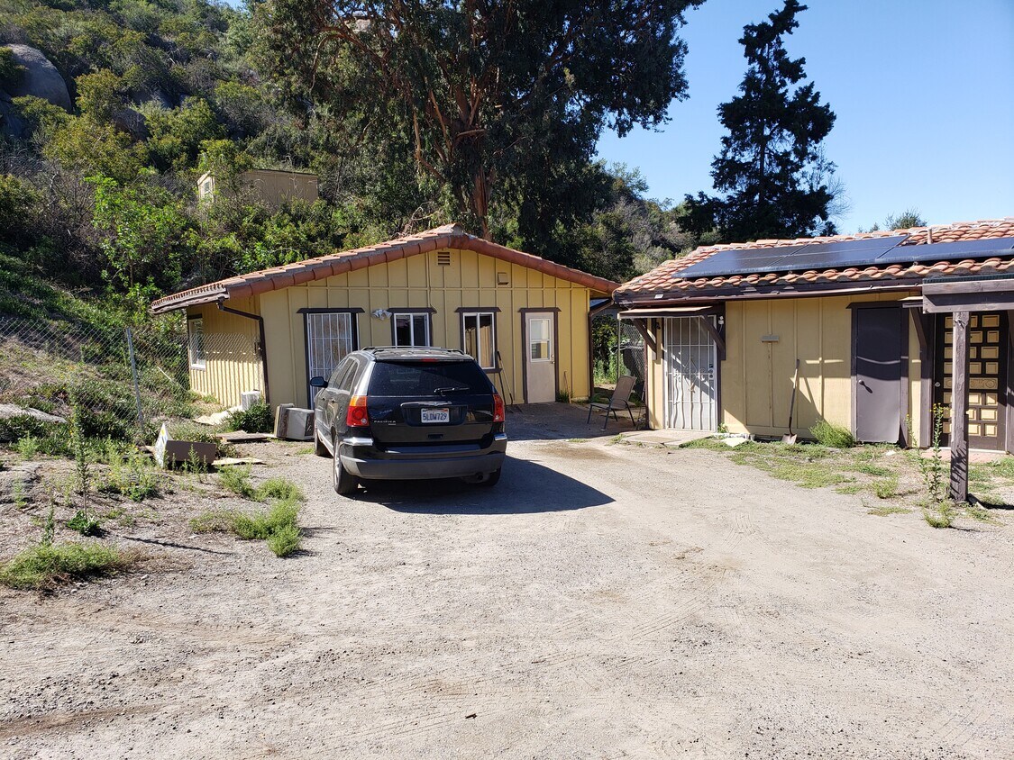 Foto del edificio - 28865 Gordon Hill Rd