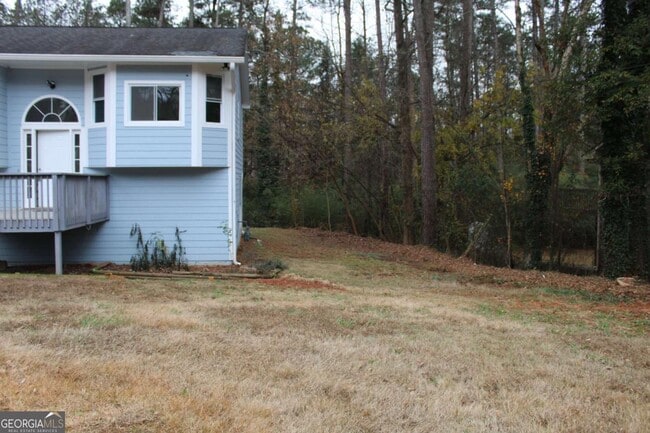 Building Photo - 135 Omega Dr