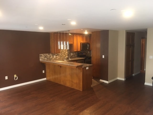 Photo - Los Caballeros #121 Apartment