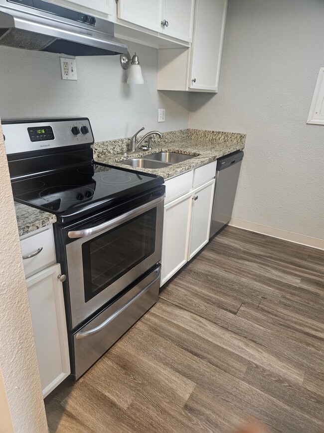 Photo - 12174 Melody Dr Townhome