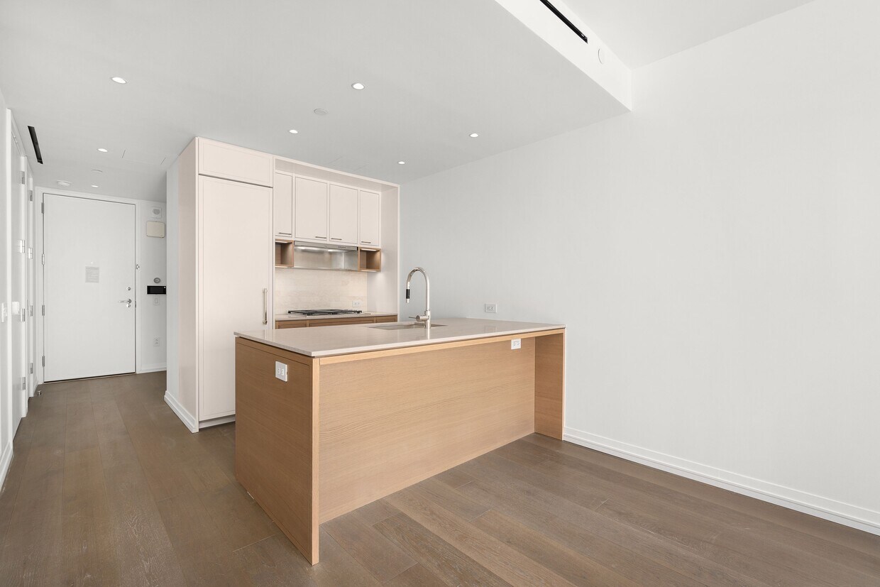 Foto principal - 250 W 96th St