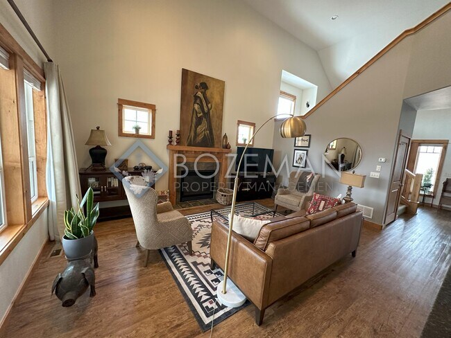 Foto del edificio - 3207 Summerset Dr