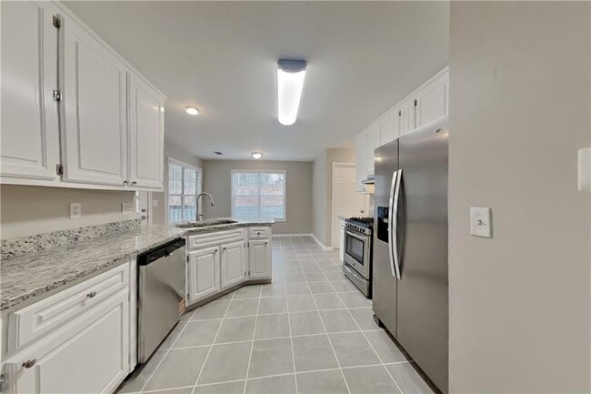 Building Photo - 3261 Chesterfield Ct