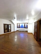 Building Photo - 409 S Pacific Ave