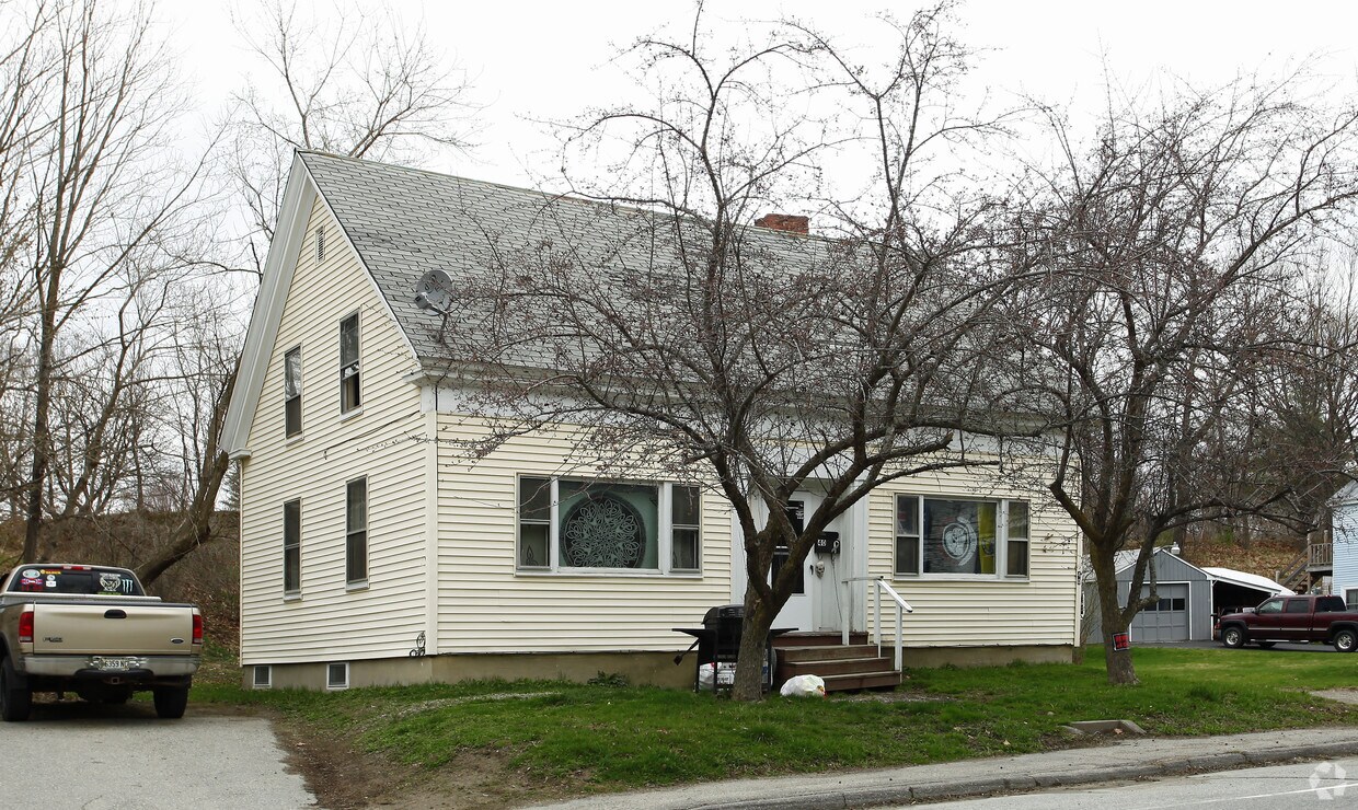 Building Photo - 40 Windsor St