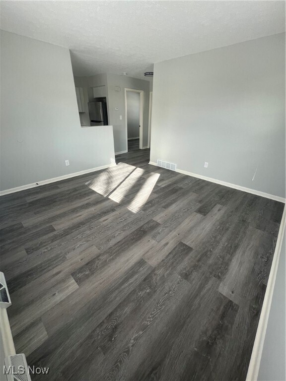 Building Photo - 2557 Edwin Ave