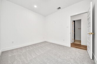 Building Photo - 9309 Caddo Rd