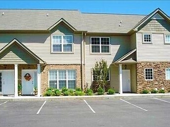 Foto principal - 204 Ashby Dr