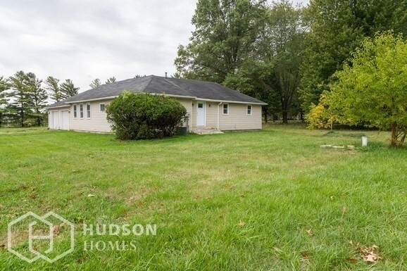 Foto principal - AVAILABLE NOW! - 13921 Silver St, Weston, ...