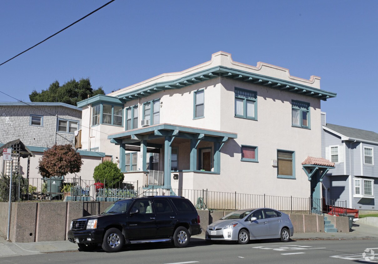 Foto principal - 717 Sacramento St