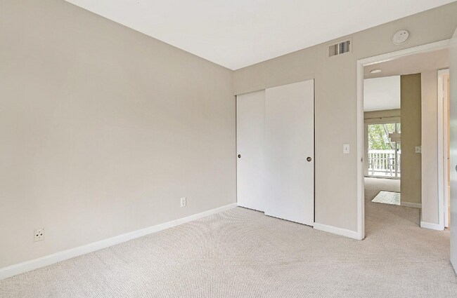 Foto del edificio - 3518 Knollwood Terrace