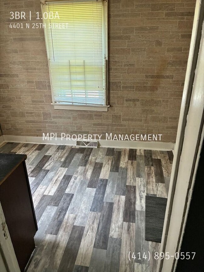 Foto del edificio - 4401 N 25th St